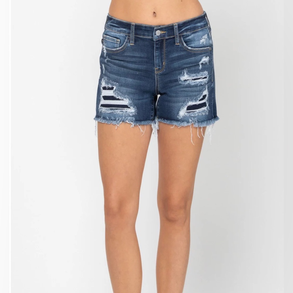 Women’s Judy Blue Raw Hem Distressed Shorts Size S